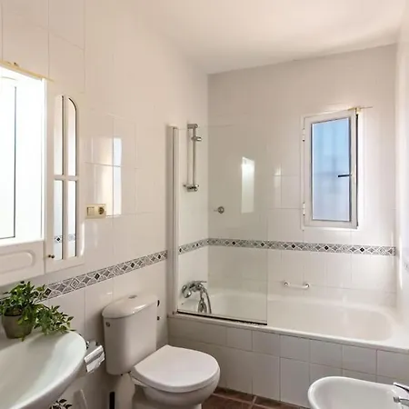 Private Family With Pool And Kids Villa Málaga